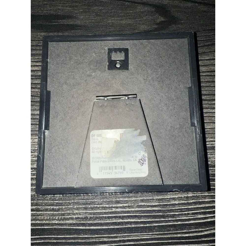 6/$25 Vintage “I am Woman..” Shadow Box Photo Frame